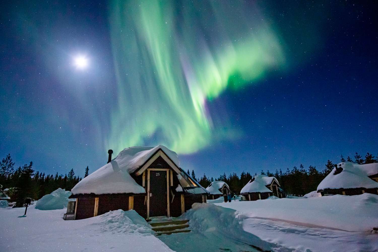 lapland-kuzeyin-buyulu-dunyasina-yolculuk